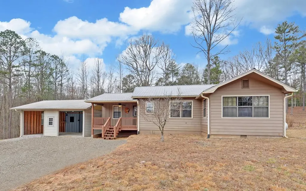 16 Bell Lane Morganton GA 30560