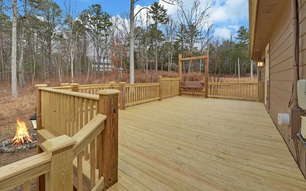 16 Bell Lane Morganton GA 30560