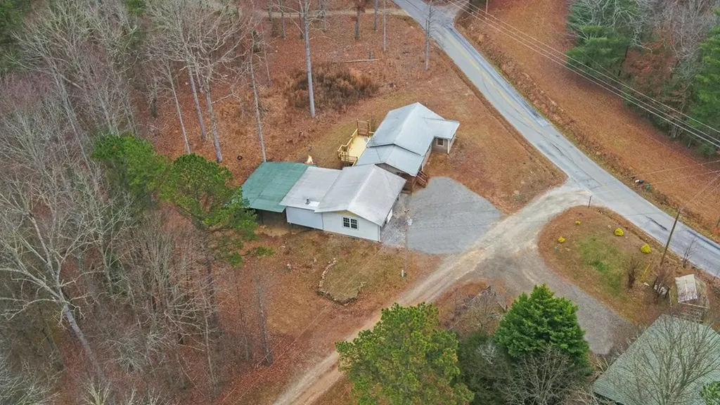 16 Bell Lane Morganton GA 30560