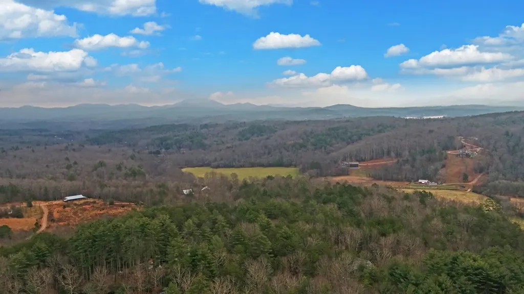 16 Bell Lane Morganton GA 30560