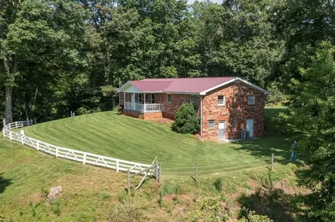 16 Lois Lane Hayesville NC 28904