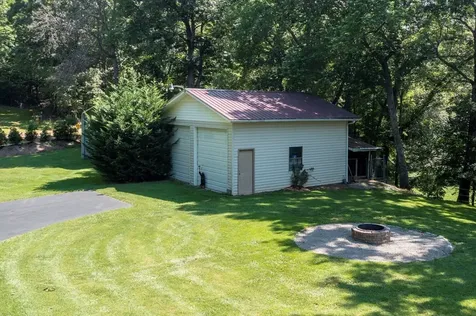 16 Lois Lane Hayesville NC 28904