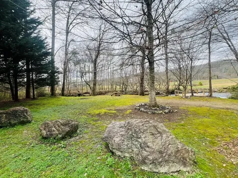 00 Aster Trail Marble NC 28905