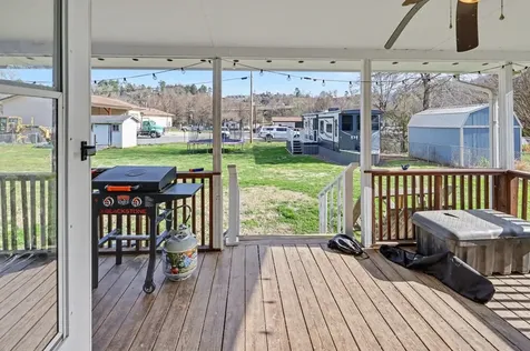 67 Lowell Street Murphy NC 28906
