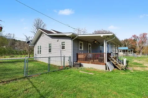67 Lowell Street Murphy NC 28906
