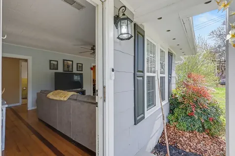 67 Lowell Street Murphy NC 28906