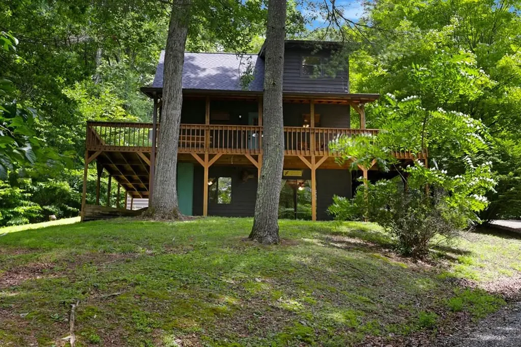 2573 Myers Chapel Road Hayesville NC 28904