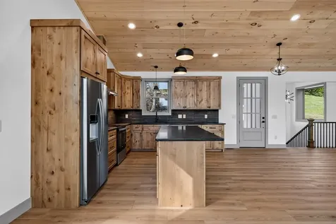 76 Murray Hill Terrace Hayesville NC 28904