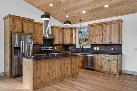 76 Murray Hill Terrace Hayesville NC 28904