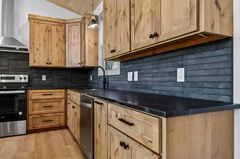 76 Murray Hill Terrace Hayesville NC 28904