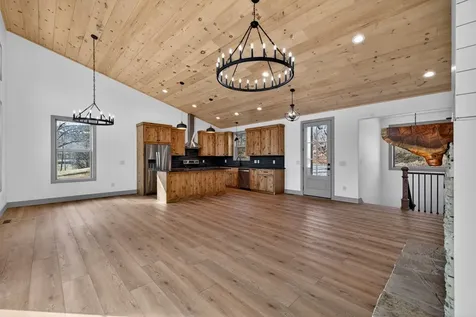 76 Murray Hill Terrace Hayesville NC 28904