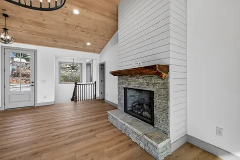 76 Murray Hill Terrace Hayesville NC 28904