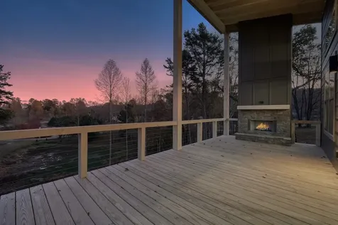 76 Murray Hill Terrace Hayesville NC 28904