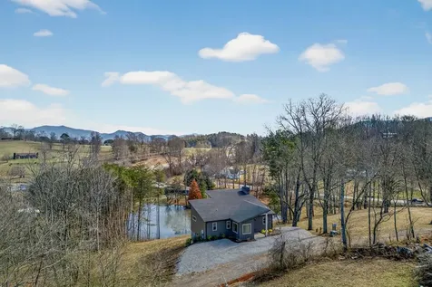 76 Murray Hill Terrace Hayesville NC 28904