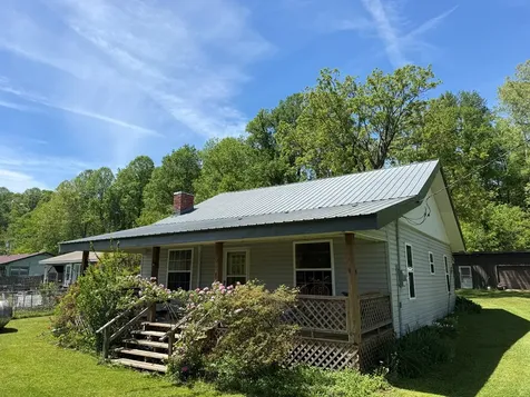 110 Fisher Street Andrews NC 28901