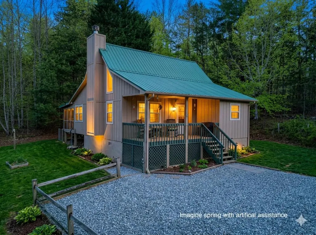 531 Wikle Road Hayesville NC 28904