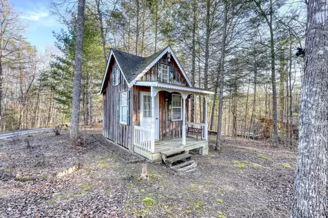 531 Wikle Road Hayesville NC 28904