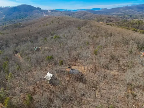 87 Tuscarora Trail Murphy NC 28906