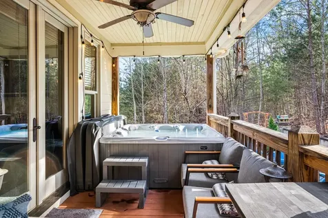 476 Licklog Ridge Hayesville NC 28904