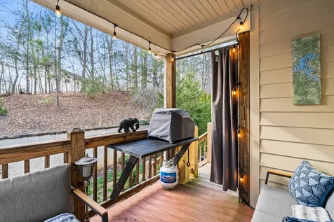476 Licklog Ridge Hayesville NC 28904