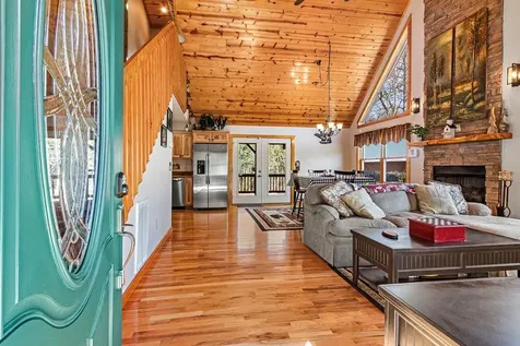 64 Canoe Bend Murphy NC 28906