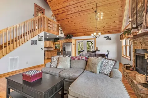 64 Canoe Bend Murphy NC 28906