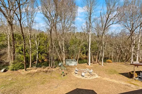 64 Canoe Bend Murphy NC 28906