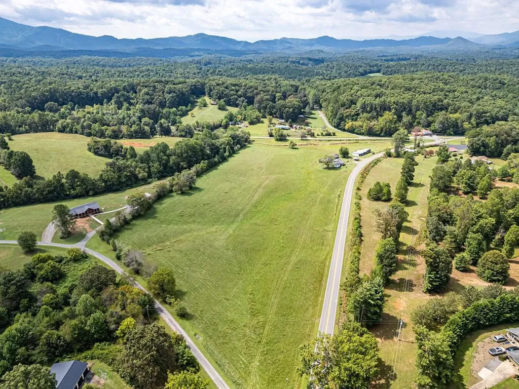 12625 Nc Highway 294 Murphy NC 28906
