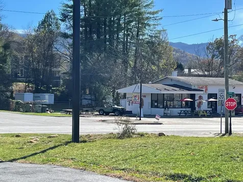 1130 Main Street / Oak Street Andrews NC 28901