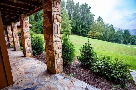 1620 E Buffalo Road Robbinsville NC 28771