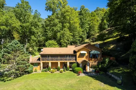 1620 E Buffalo Road Robbinsville NC 28771