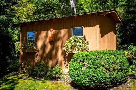 1620 E Buffalo Road Robbinsville NC 28771