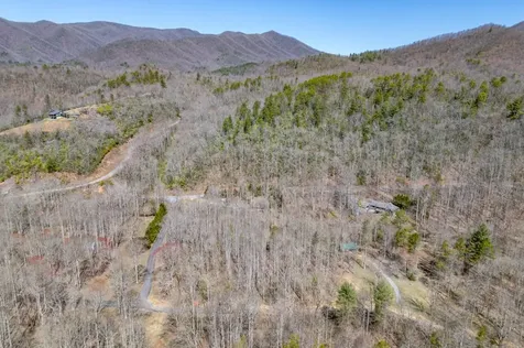 Lots 12+ Tusquittee Crossing Hayesville NC 28904