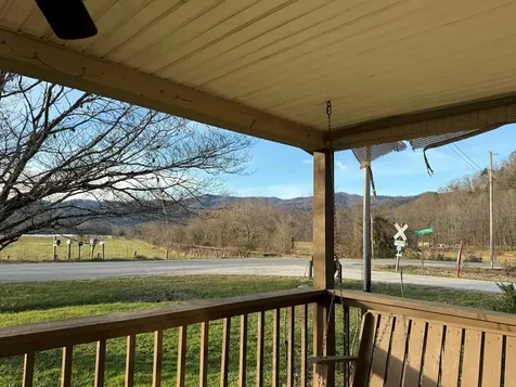 2617 Stewart Road Andrews NC 28901