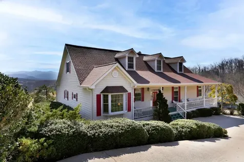 18 Foxfire Court Hayesville NC 28904