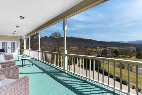 18 Foxfire Court Hayesville NC 28904