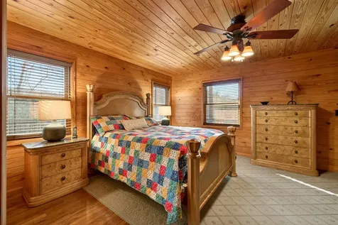 2059 Lower Tuskeegee Robbinsville NC 28771