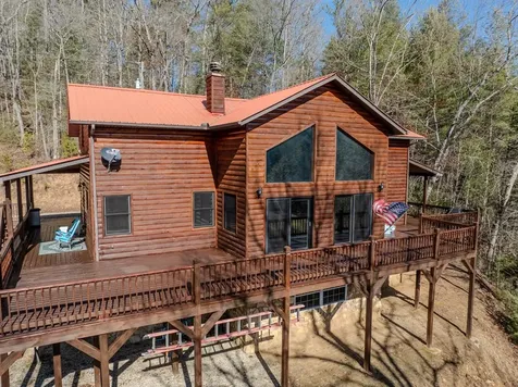 2059 Lower Tuskeegee Robbinsville NC 28771