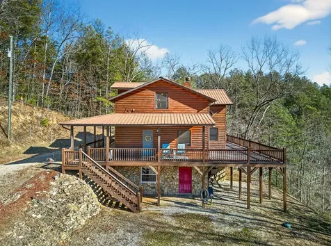 2059 Lower Tuskeegee Robbinsville NC 28771