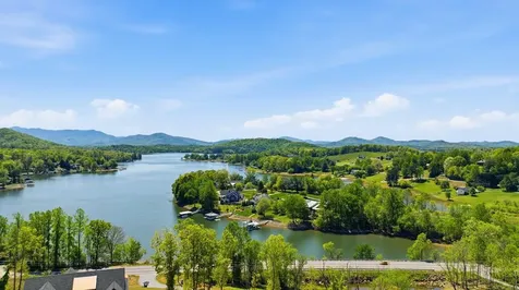 Lot 7 Mountain Breezes Hayesville NC 28904