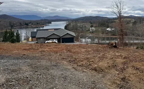 Lot 7 Mountain Breezes Hayesville NC 28904