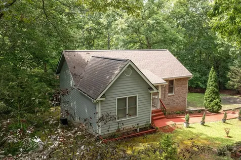 125 Jess Hooper Drive Hayesville NC 28904