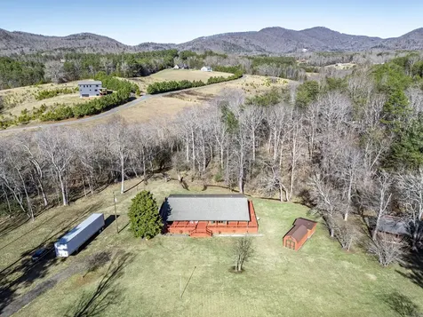1792 Wolfcreek Road Murphy NC 28906