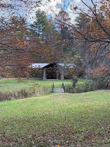 47/48 Little Secret Lane Murphy NC 28906