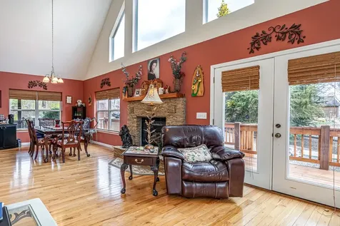 210 Pin Oak Ridge Murphy NC 28906
