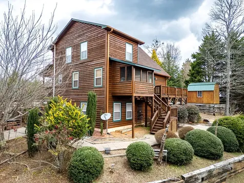 210 Pin Oak Ridge Murphy NC 28906