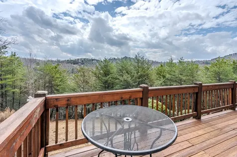 210 Pin Oak Ridge Murphy NC 28906