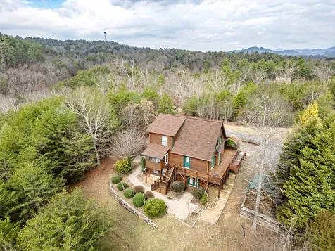 210 Pin Oak Ridge Murphy NC 28906