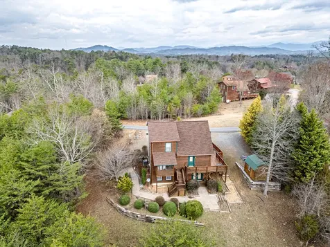 210 Pin Oak Ridge Murphy NC 28906