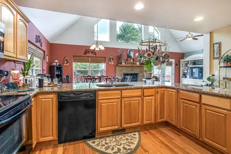 210 Pin Oak Ridge Murphy NC 28906